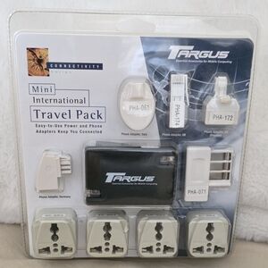 Targus Universal Travel Adapter Kit